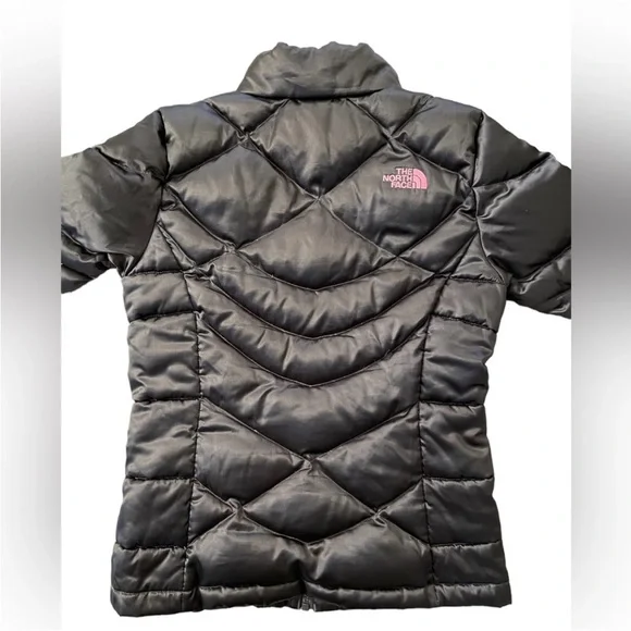 The North Face 550 Girl’s Puffer Jacket (Size M - 10/12) - Picture 2 of 12